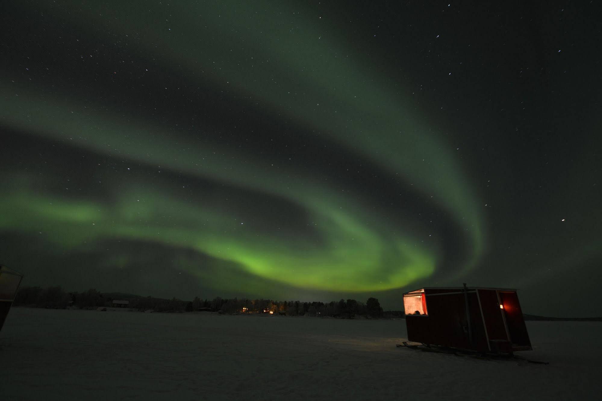Lake Inari Mobile Cabins Exteriör bild